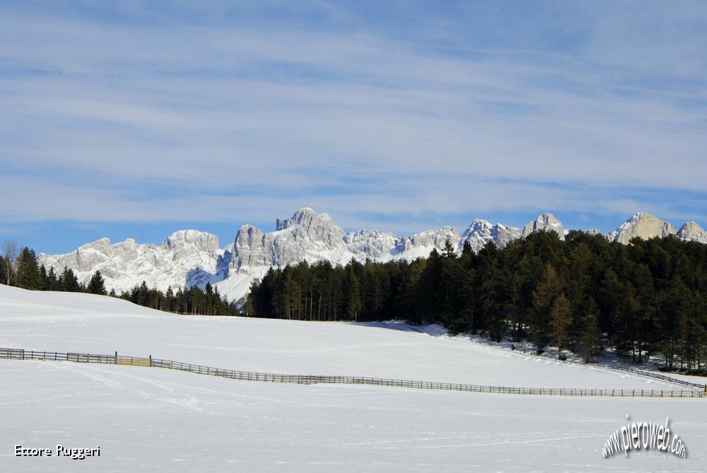 17 -  paesaggio dolomitico.JPG